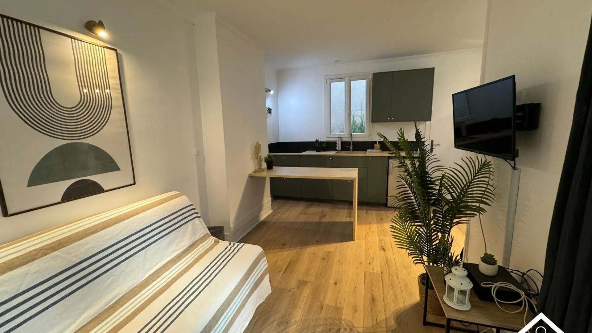 Invalides By Edelsam Apartment Paris
