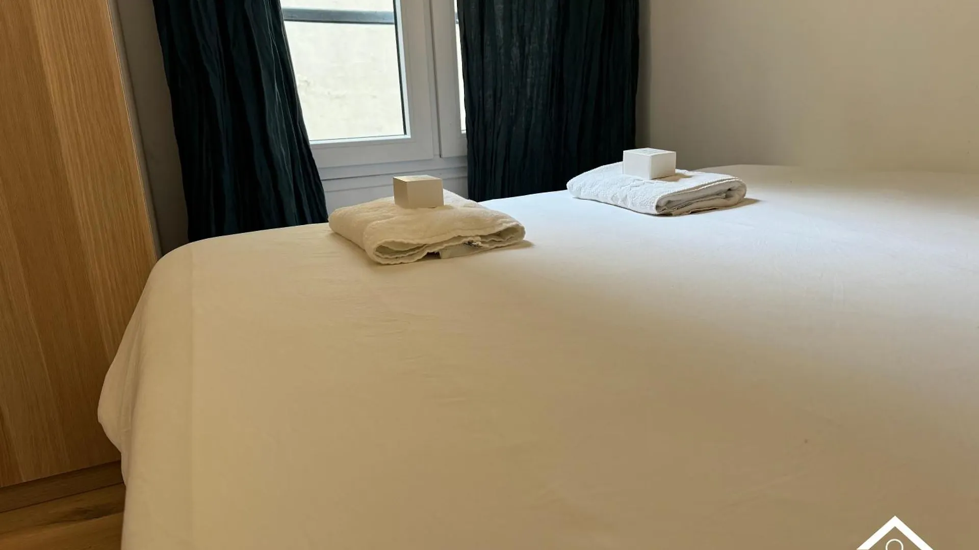 Invalides By Edelsam Apartment Paris